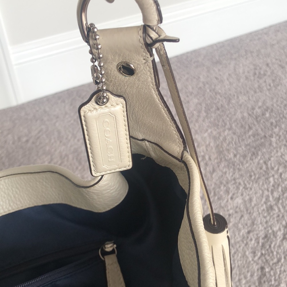 Coach purse - Picture 6 of 8